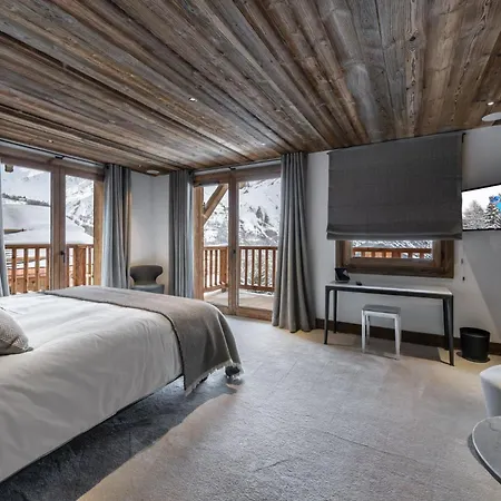 The Alpine Atelier Artful Chalet In St. Anton Apartman